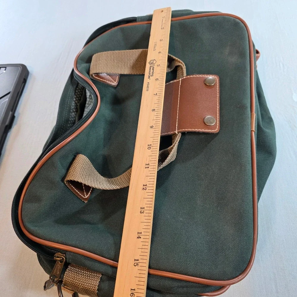 Ricardo Beverly Hills Green Canvas Duffel Bag Travel Carry On Weekend Bag